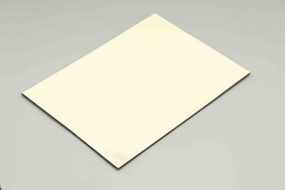 Sütlü 4MM PVDF Alüminyum Kompozit Paneli 1.22 X 2.44m Dış Duvar Kaplama Paneli