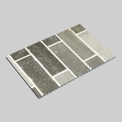 Galeriler Sergiler Alüminyum Bal çekirdeği çekirdek paneli 0.6CM fırçalı alüminyum kompozit